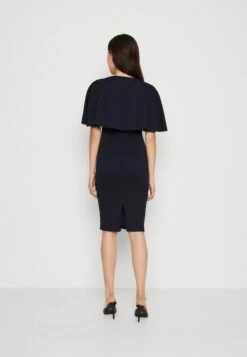 Wal G Ronny Cape Midi - Jerseyjurk - Navy Blue 10 Wal G Ronny Cape Midi - Jerseyjurk - Navy Blue -Selecteer Dameswinkels 0eabcae05c60432c9a616e8320237190