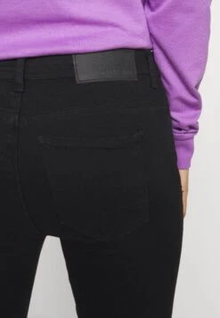 Noisy May Nmkimmy Ank Dart - Jeans Skinny Fit - Black Denim -Selecteer Dameswinkels 226642f0db80497bae44a69a44f8e91e