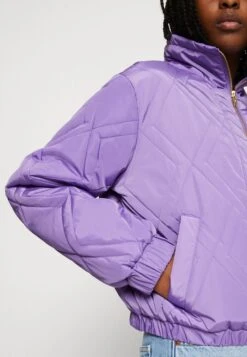 Noisy May Ziggy Quilt - Bomberjacks - Paisley Purple 13 Noisy May Ziggy Quilt - Bomberjacks - Paisley Purple -Selecteer Dameswinkels 2cc51ded0654446793462669bad83c69