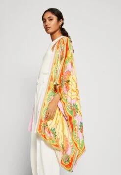 Farm Rio Beach Toucans Scarf Kimono - Lichte Jas - Multicolor -Selecteer Dameswinkels 30f4885336704e40b1198ecfa50b33ec
