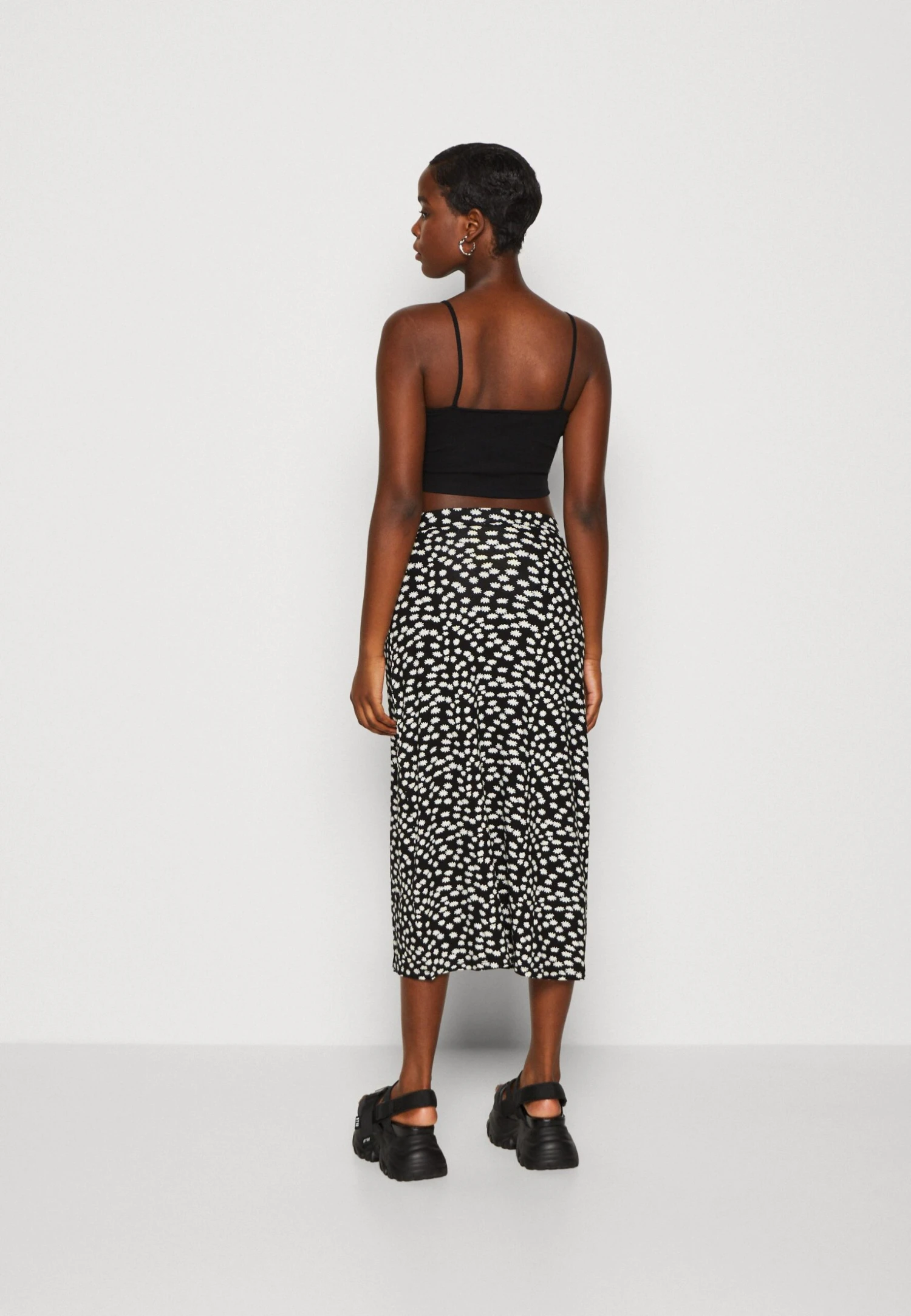 Even&Odd Kokerrok - Black/White/Multi-Coloured 5 Even&Odd Kokerrok - Black/White/Multi-Coloured - Afbeelding 3