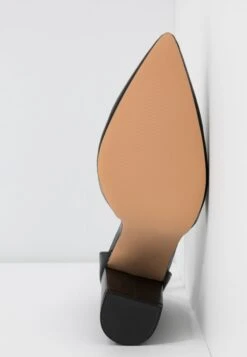 Even&Odd Hoge Hakken - Black -Selecteer Dameswinkels 365284ae2a4343bc8c17127bd9f2e55e