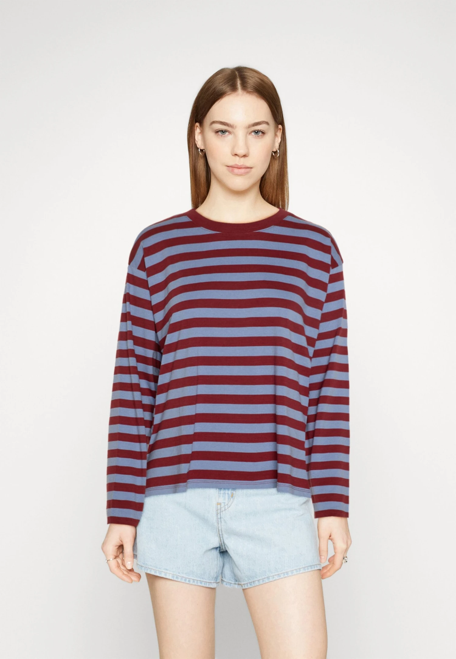 Monki Longsleeve - Dark Red/Blue 3 Monki Longsleeve - Dark Red/Blue