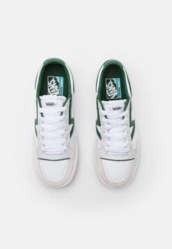 Vans Lowland Unisex - Sneakers Laag - Court Green/White 11 Vans Lowland Unisex - Sneakers Laag - Court Green/White -Selecteer Dameswinkels 4858d81d07004d0fada39e4b662a5279