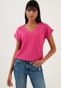 LELA Regular Fit - Blouse - Fuchsia 12 LELA Regular Fit - Blouse - Fuchsia -Selecteer Dameswinkels 4b30f03d63a84bb585b2003850fead5b