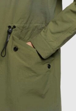 Khujo Marnia - Regenjas - Olivgrün -Selecteer Dameswinkels 4e3dbc60eec949a29c27a5518a2dbfac