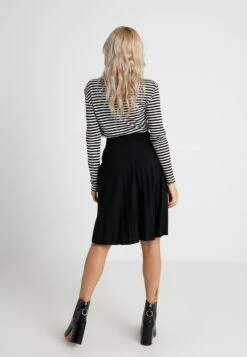 A-Lijn Rok - Black -Selecteer Dameswinkels 5053c38cb0014b659c7b9f981ef22899