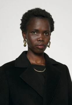 MAX & Co. Longrun - Mantel - Black -Selecteer Dameswinkels 520a4036f05540268b6a799919c84252