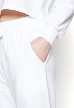 Anna Field Pyjama - Off White -Selecteer Dameswinkels 56bec85cb61844dda07a2cc04c217819