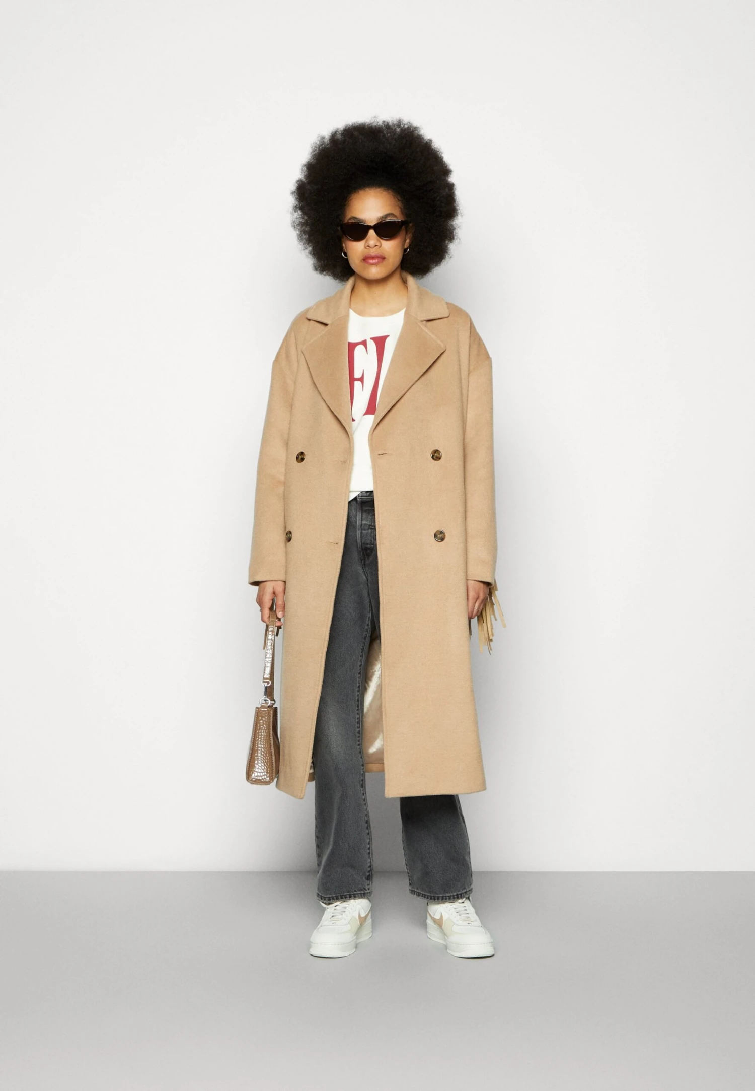 COLOURFUL REBEL Koko Fringe Coat - Mantel - Camel 4 COLOURFUL REBEL Koko Fringe Coat - Mantel - Camel - Afbeelding 2