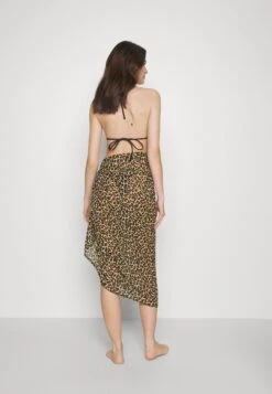 Bruno Banani Pareo - Strandaccessoire - Leo -Selecteer Dameswinkels 59919bffd6f948c397646b67ab8cb859