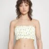 Seafolly Summer Crush Shirred Long Line Bandeau - Bikinitop - Off-White -Selecteer Dameswinkels 5fe43edad53a4ad79e0d2182d47e1e46