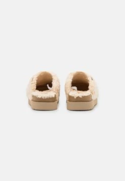 Ugg Fuzz Sugar - Pantoffels - Natural 11 Ugg Fuzz Sugar - Pantoffels - Natural -Selecteer Dameswinkels 615ec063c8304127b2f5a536055df7ae