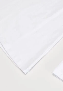 Anna Field Longsleeve - White 23 Anna Field Longsleeve - White -Selecteer Dameswinkels 67f858580e764ead97c0e2a2859b4b38