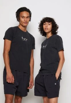 Kaotiko Washed Ramen - T-Shirt Print - Black -Selecteer Dameswinkels 69005f5825184b9f994df5469f798d8d