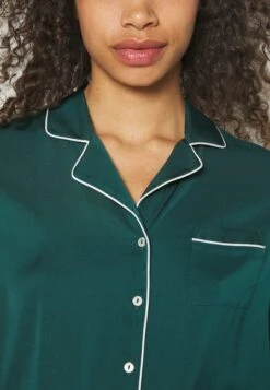 Anna Field Pyjama - Dark Green 15 Anna Field Pyjama - Dark Green -Selecteer Dameswinkels 6b0cbbeebd804997a0164a9ab5615dc3