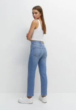 PULL & BEAR High Waist - Straight Leg Jeans - Stone Blue Denim -Selecteer Dameswinkels 6da5702e8f984192a4ba0f407dee59b1