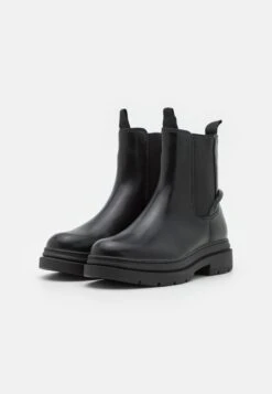 Tamaris Online Exclusive - Korte Laarzen - Black 10 Tamaris Online Exclusive - Korte Laarzen - Black -Selecteer Dameswinkels 7b1d042ff167414583005160e80729f4