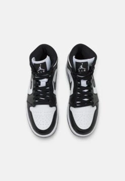 Wmns Air Jordan 1 Mid 365 - Sneakers Hoog - White/Black 11 Wmns Air Jordan 1 Mid 365 - Sneakers Hoog - White/Black -Selecteer Dameswinkels 7f5dea9193fb48659641a510a4620014