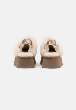 Ugg Funkette - Pantoffels - Chestnut 9 Ugg Funkette - Pantoffels - Chestnut -Selecteer Dameswinkels 8558314d6725466c93610e1fcaf3c85e