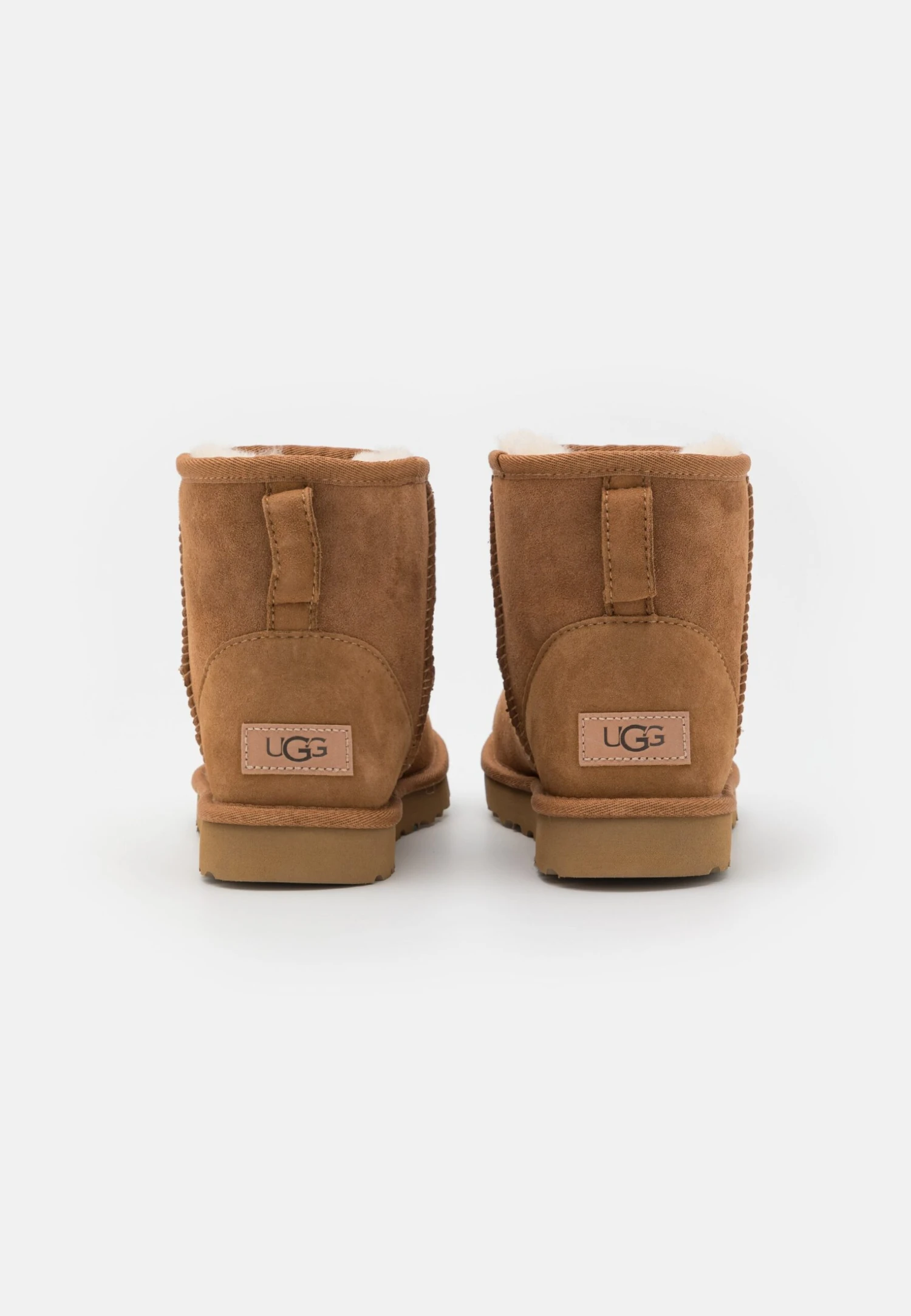Ugg Classic Mini Regenerate - Korte Laarzen - Chestnut 7 Ugg Classic Mini Regenerate - Korte Laarzen - Chestnut - Afbeelding 5