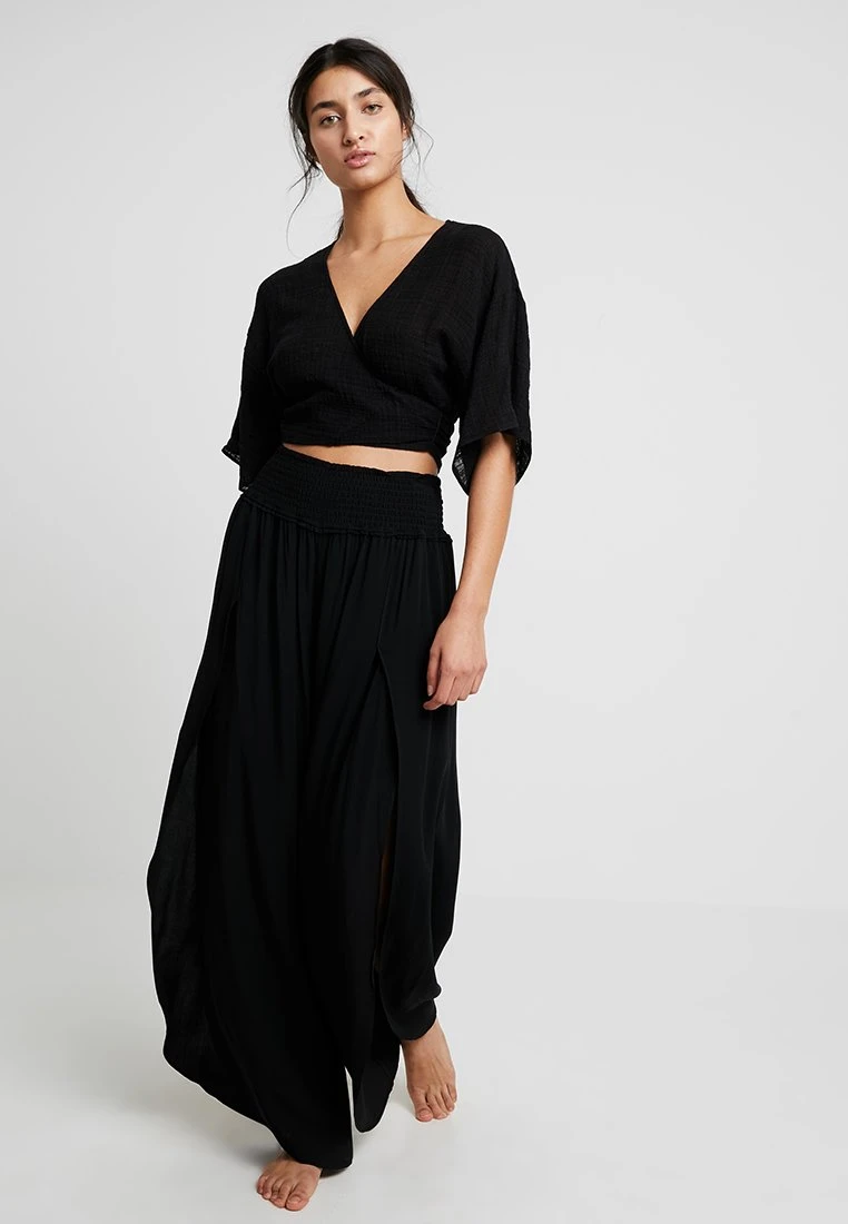 Seafolly Beach Basics Shirred Waist Wrap Pant - Strandaccessoire - Black 4 Seafolly Beach Basics Shirred Waist Wrap Pant - Strandaccessoire - Black - Afbeelding 2