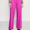 Patrizia Pepe Pantaloni Trousers - Broek - Orchid Purple -Selecteer Dameswinkels 91cb75355fb74e2f8905f7a61e6022a9