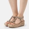 Alma En Pena Sandalen Met Sleehak - Beige 2 Alma En Pena Sandalen Met Sleehak - Beige -Selecteer Dameswinkels 92087546ab5a4ad3a065eaa93926a971