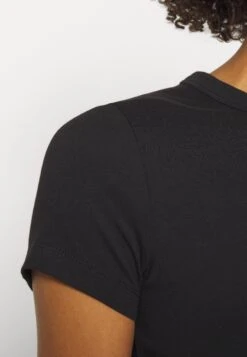 Anna Field 2 Pack - T-Shirt Basic - White/Black 15 Anna Field 2 Pack - T-Shirt Basic - White/Black -Selecteer Dameswinkels 9a3e1079260c43369e8a03e641a66c46