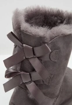 Ugg Bailey Bow - Korte Laarzen - Grey -Selecteer Dameswinkels 9db3d989bbe645c6847acb8223ef4d8d