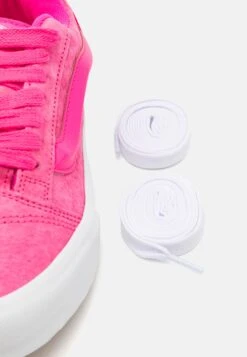 Vans Knu Skool Unisex - Skateschoenen - Pink Glow -Selecteer Dameswinkels a59914d850ec4203990fc5f6b9449100