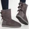 Ugg Bailey Bow - Korte Laarzen - Grey -Selecteer Dameswinkels aa2da5fe7ecb456b8e1f9c6957306c7f