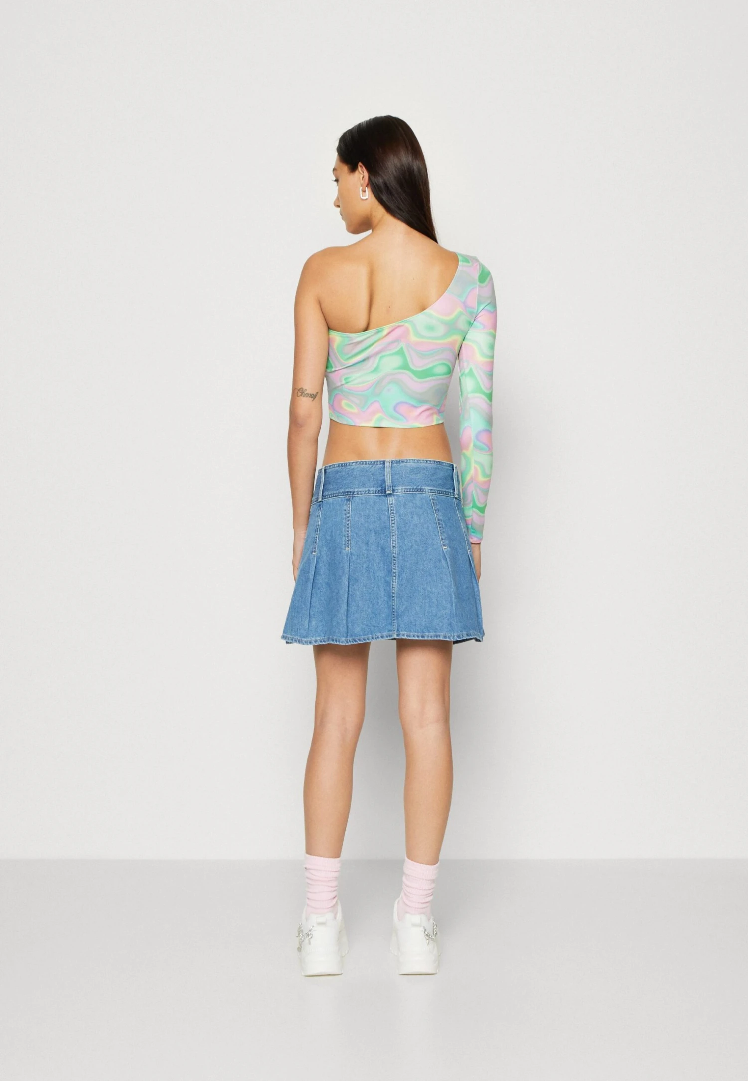 Monki Top - Gasoline 5 Monki Top - Gasoline - Afbeelding 3