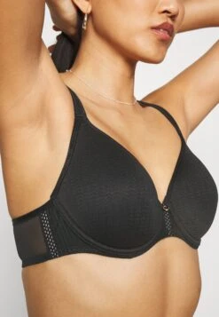 Chantelle Chic Essential Spacer - Beugel Bh - Schwarz 14 Chantelle Chic Essential Spacer - Beugel Bh - Schwarz -Selecteer Dameswinkels b4707753e4fc4f3b999dc61b2c925826