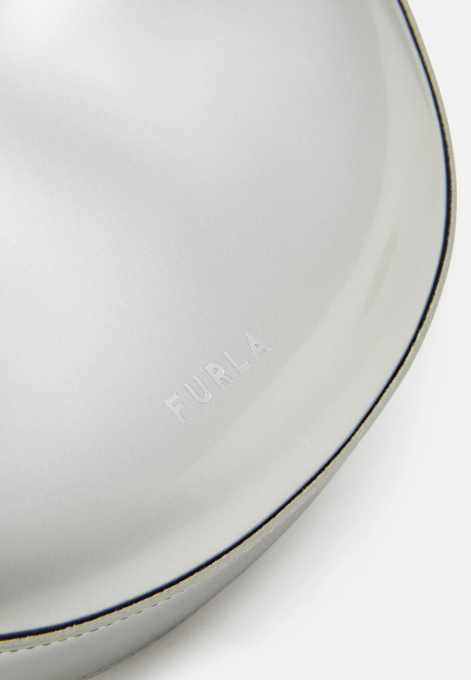 Furla Primavera Shoulder Bag - Handtas - Silver-Coloured 5 Furla Primavera Shoulder Bag - Handtas - Silver-Coloured - Afbeelding 4