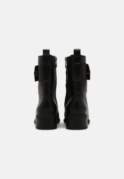 Tamaris Veterboots - Black/Gold 13 Tamaris Veterboots - Black/Gold -Selecteer Dameswinkels c9a03b5922cd4a4e8143e369f6a7e694