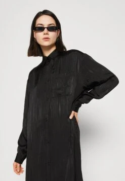 Monki Blousejurk - Black Jaquard 11 Monki Blousejurk - Black Jaquard -Selecteer Dameswinkels cc1805152a2c4feebf4ccff5c4c5c2d8