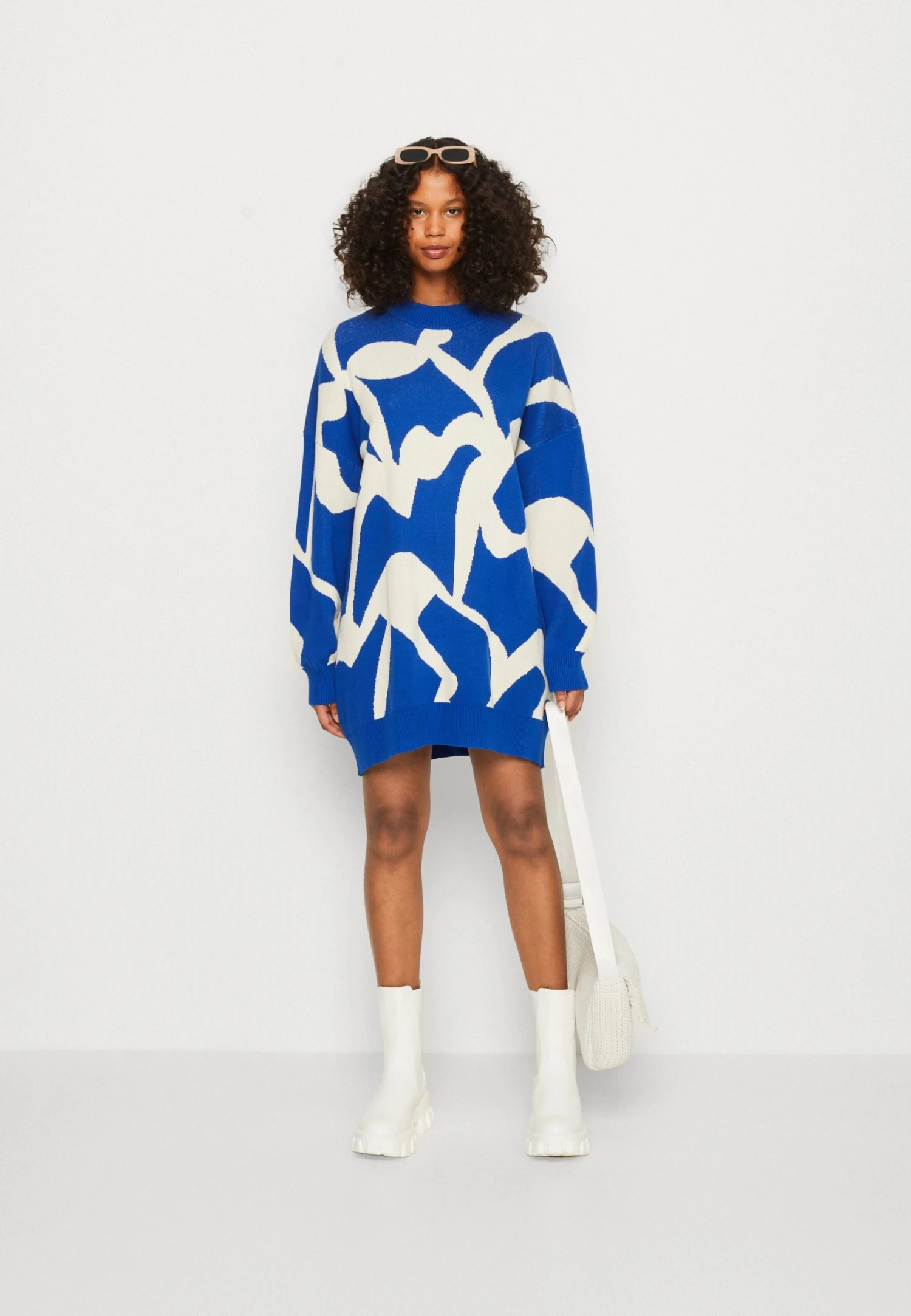 Monki Lisen Dress - Gebreide Jurk - Light Blue 4 Monki Lisen Dress - Gebreide Jurk - Light Blue - Afbeelding 2