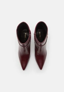 Anna Field Enkellaarsjes Met Hoge Hak - Bordeaux 11 Anna Field Enkellaarsjes Met Hoge Hak - Bordeaux -Selecteer Dameswinkels d6498e58dacb4538bc953780b5ae2bf9