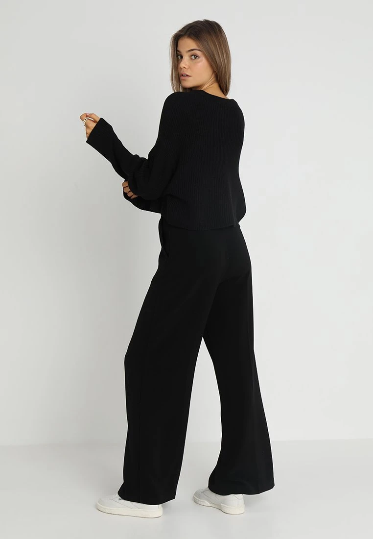 Even&Odd Cropped Jumper - Trui - Black 5 Even&Odd Cropped Jumper - Trui - Black - Afbeelding 3