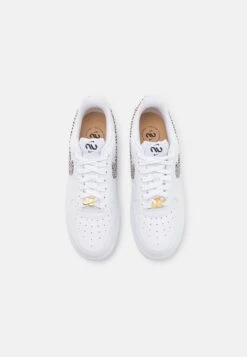 Nike Sportswear Womens Air Force 1 Lx 2 - Sneakers Laag - White/Hemp/Black 13 Nike Sportswear Womens Air Force 1 Lx 2 - Sneakers Laag - White/Hemp/Black -Selecteer Dameswinkels d8155f74c83e4ad8a4177e9503370333