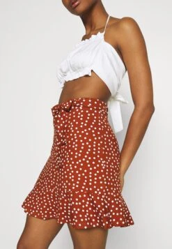 Even&Odd Mini Skirt With Volant - A-Lijn Rok - Brown/White -Selecteer Dameswinkels e6976c2221a14df492352e95834f3258