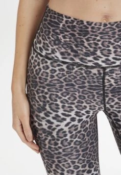 Endurance Legging - Print 13 Endurance Legging - Print -Selecteer Dameswinkels eb8b4b9208e841f38b041cfff56efdd3