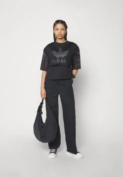 Adidas Originals Big Logo Tee 2 In 1 - T-Shirt Print - Black -Selecteer Dameswinkels eff972c846524095aed507c8e78aaff1