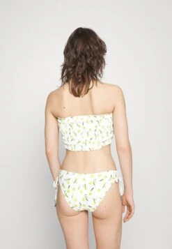 Seafolly Summer Crush Shirred Long Line Bandeau - Bikinitop - Off-White -Selecteer Dameswinkels f981078a55ae4b8d9adc603d63421bdc
