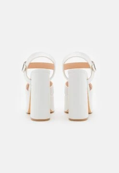 KOI FOOTWEAR Chidori - Sandalen Met Hoge Hak - White 11 KOI FOOTWEAR Chidori - Sandalen Met Hoge Hak - White -Selecteer Dameswinkels fcc7b463df47408190175a09f1c40ede